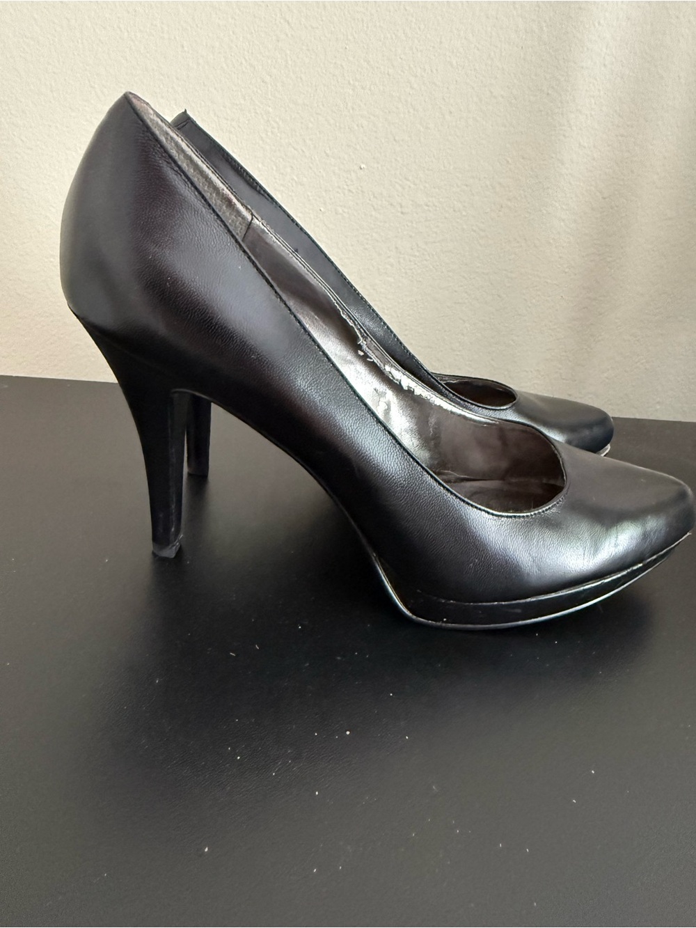 Nine West Black Leather High Heel Pumps
